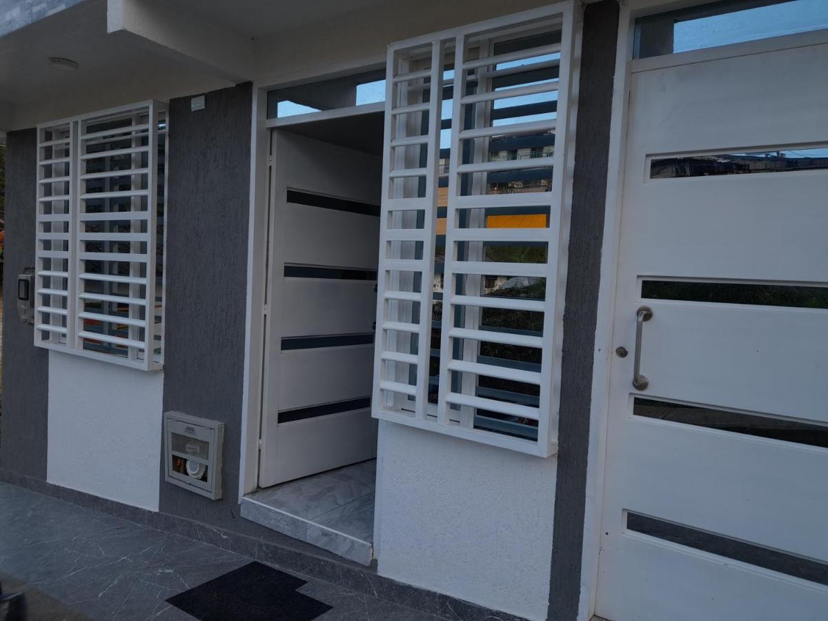 Apartamento Familiar Maral 2 Salento Bagian luar foto